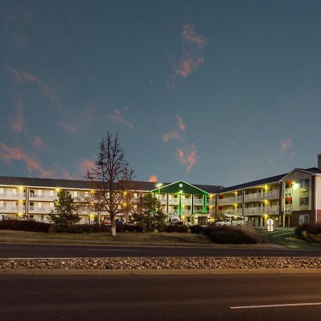 Hometowne Studios By Red Roof Denver - Thornton Exterior foto